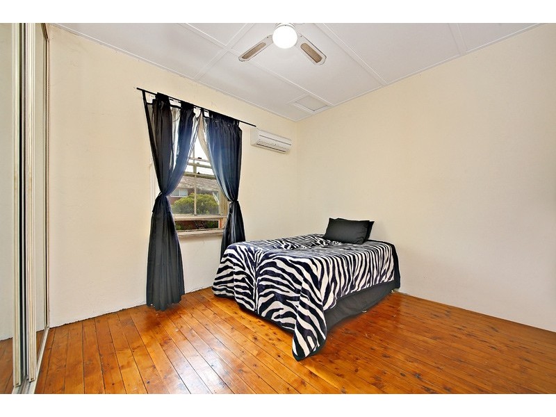 290 Unwins bridge Road, Sydenham NSW 2044