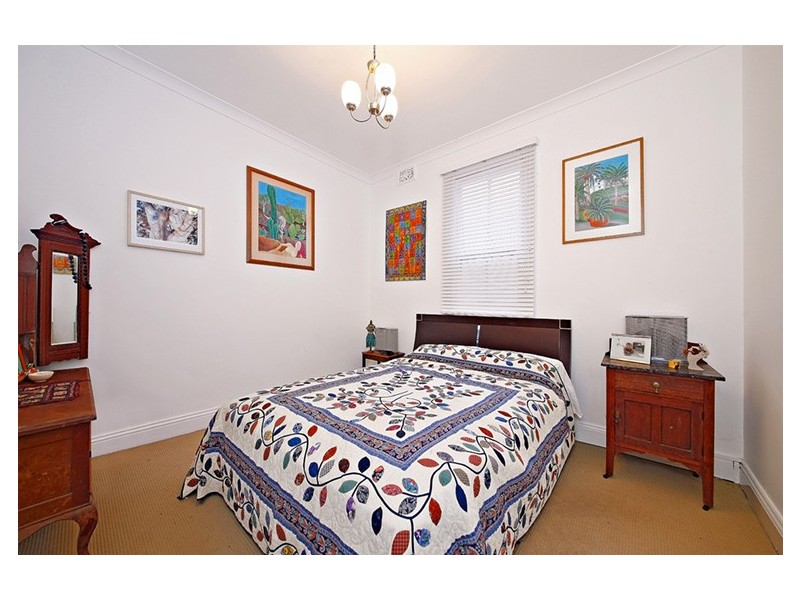 27 Canterbury Rd, Canterbury NSW 2193