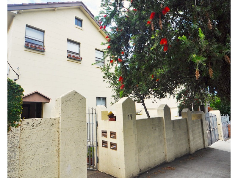 2/17 Shaw Street, Petersham NSW 2049