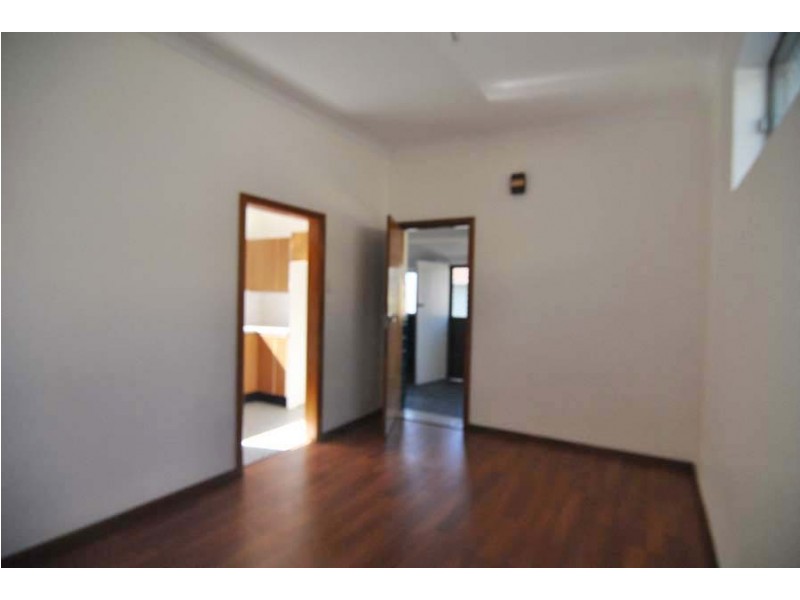 57 Station Street, Tempe NSW 2044