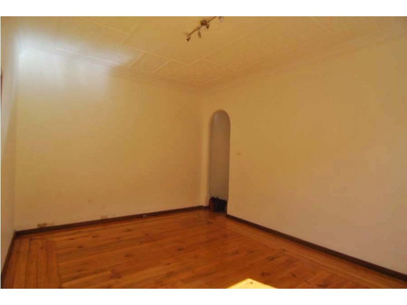 57 Station Street, Tempe NSW 2044