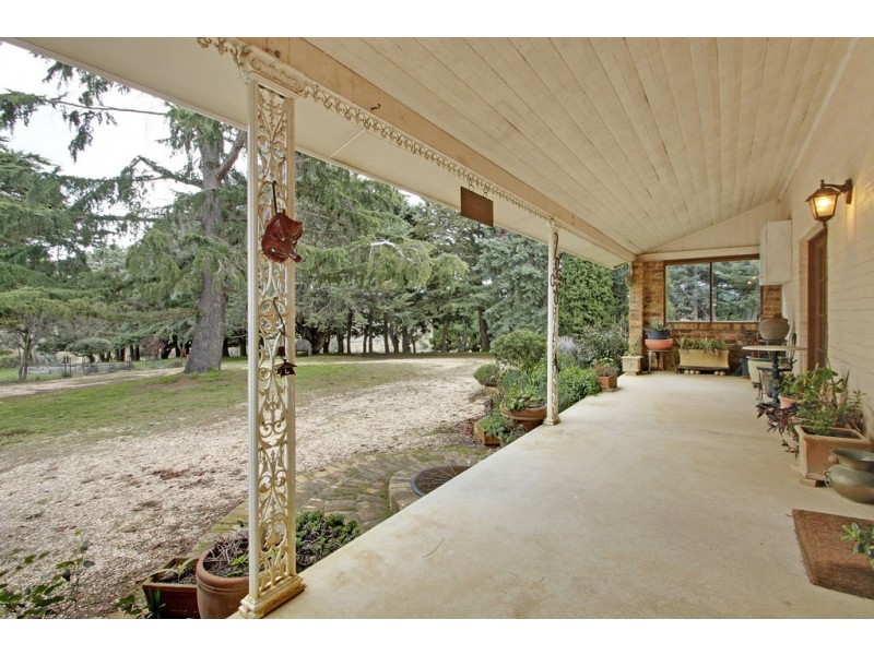 812 Old South Road, Cullerin NSW 2581