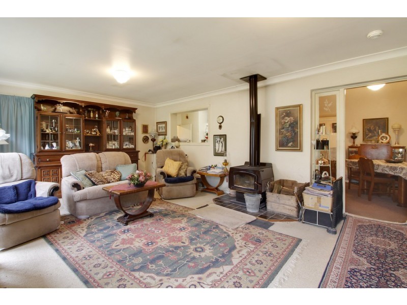 812 Old South Road, Cullerin NSW 2581