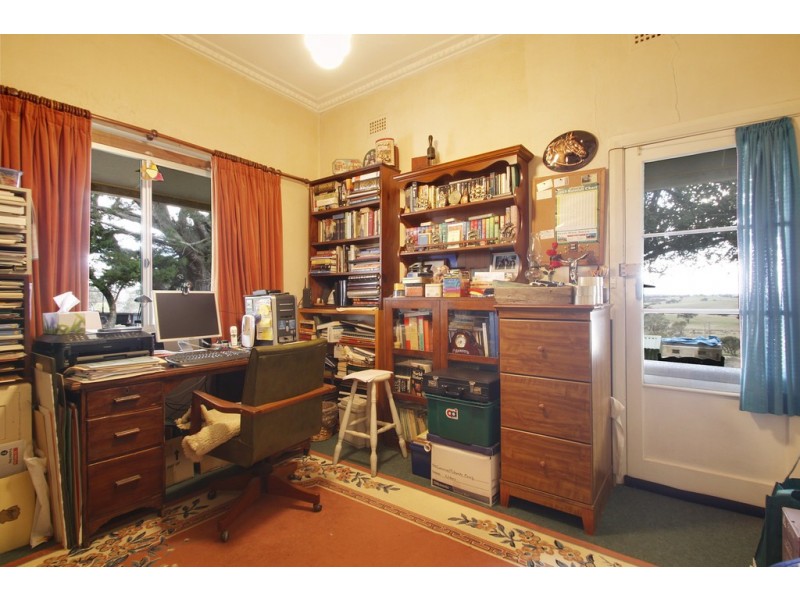 812 Old South Road, Cullerin NSW 2581