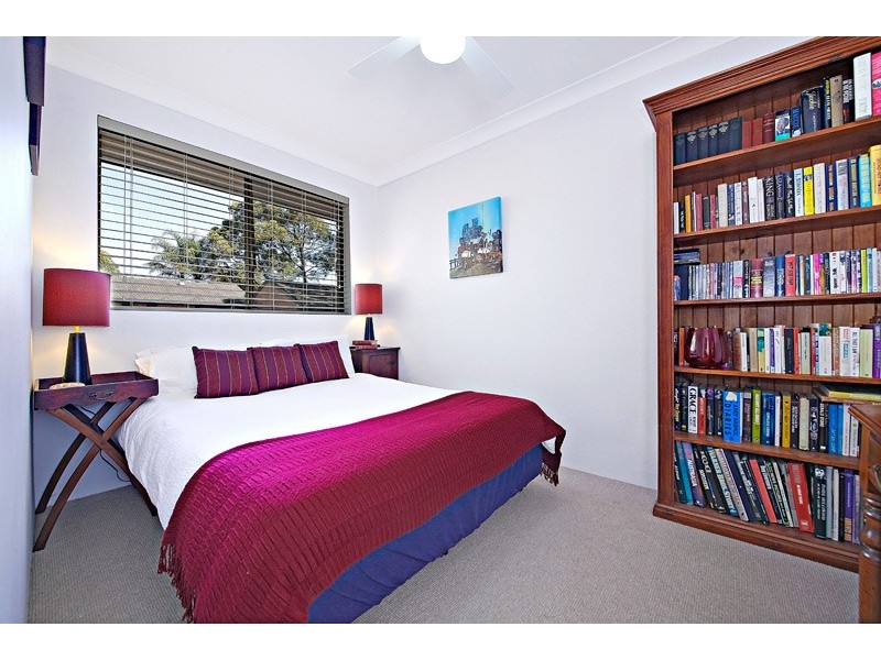 1/17 Busaco Road, Marsfield NSW 2122