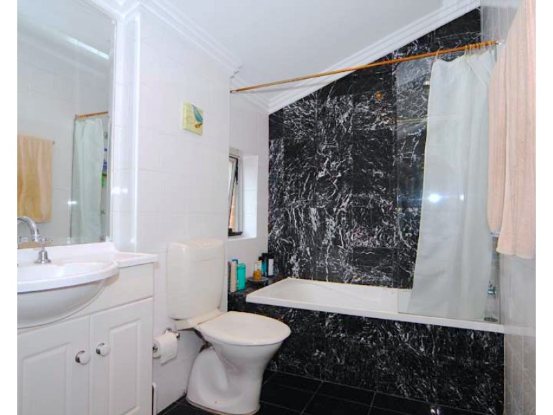 13/480 King Street, Newtown NSW 2042