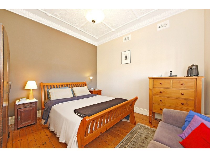 17 Moncur Street, Marrickville NSW 2204
