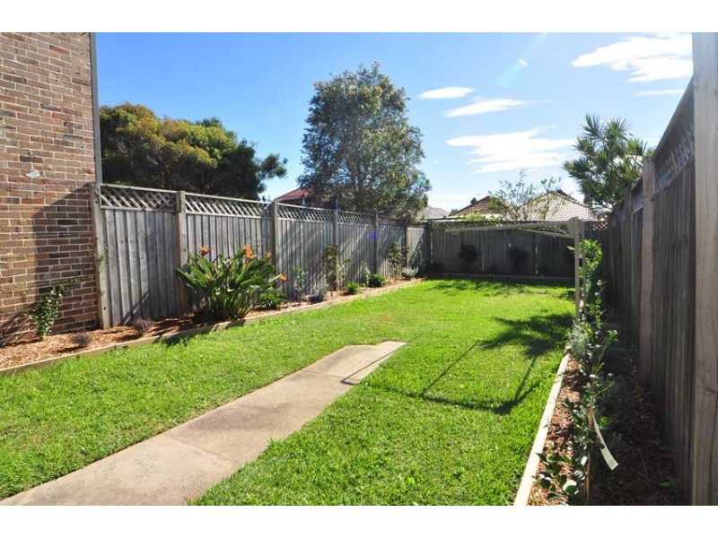 14 Moncur Street, Marrickville NSW 2204