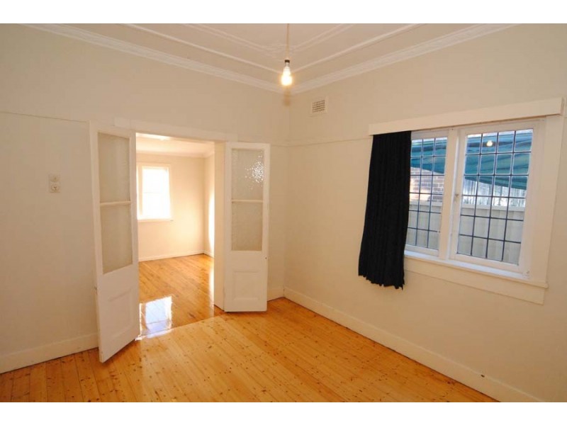 11 Jarvie Avenue, Petersham NSW 2049
