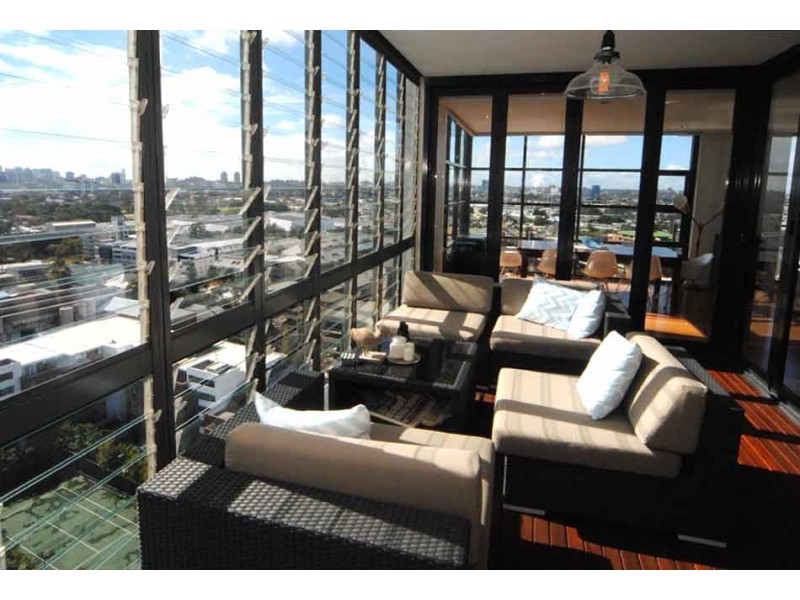 1801/221-229 Sydney Park Road, Erskineville NSW 2043