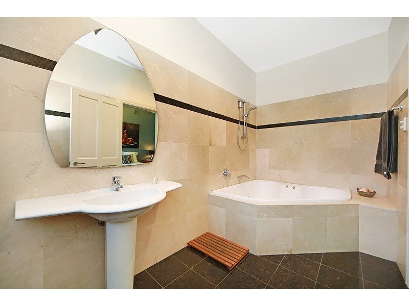 216 Catherine Street, Leichhardt NSW 2040