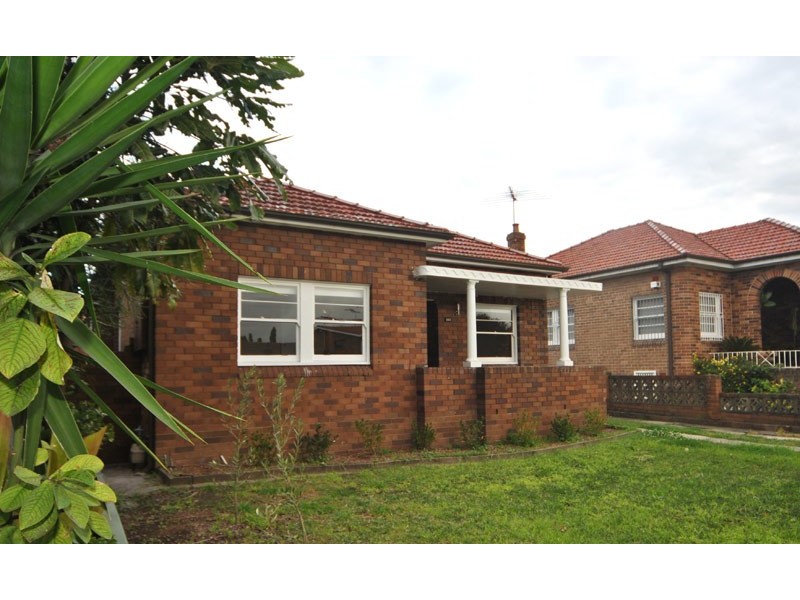 108 William Street, Earlwood NSW 2206