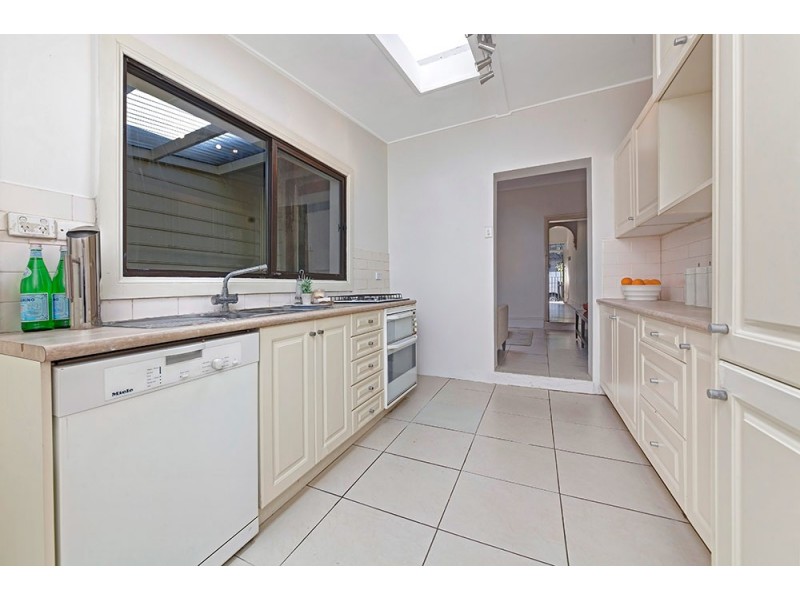 13 Commodore Street, Newtown NSW 2042