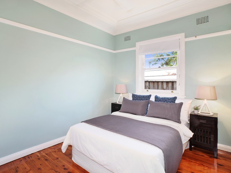 42 Searl Street, Petersham NSW 2049