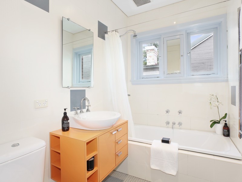 42 Searl Street, Petersham NSW 2049