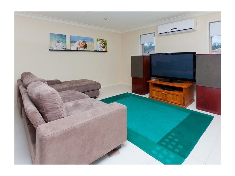 1 Coolibah Close, Springfield Lakes QLD 4300