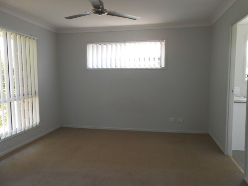 67 Dornoch Crescent, Raceview QLD 4305