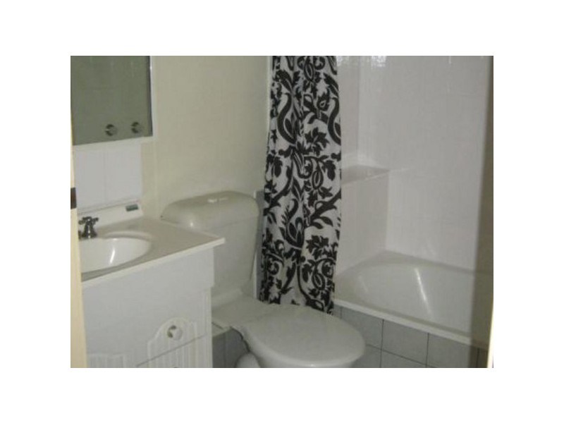 241 Bloomfield Street, Cleveland QLD 4163