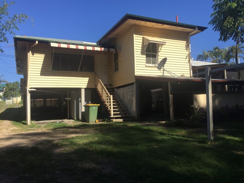 4B Barrett Street, East Ipswich QLD 4305