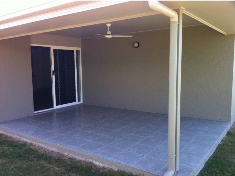 5 Morris Crescent, Bellbird Park QLD 4300