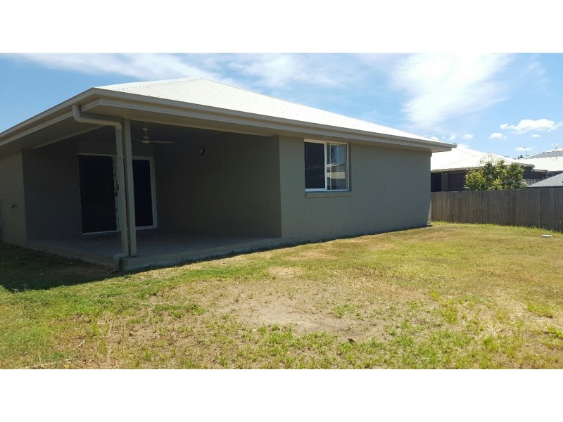 5 Morris Crescent, Bellbird Park QLD 4300