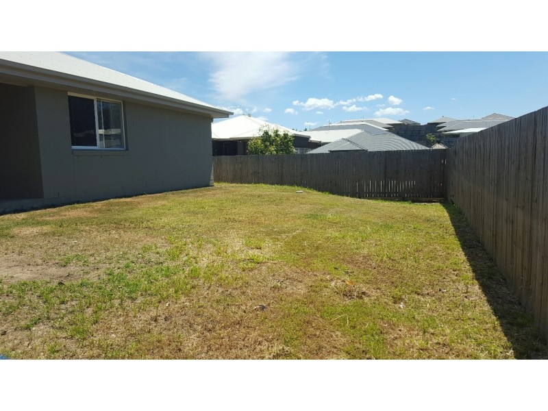 5 Morris Crescent, Bellbird Park QLD 4300