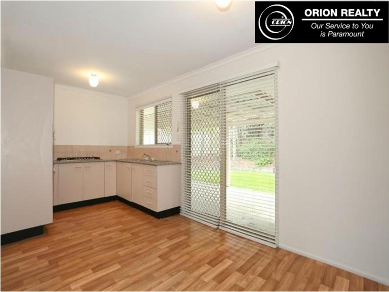 8 Cocos Place, Raceview QLD 4305