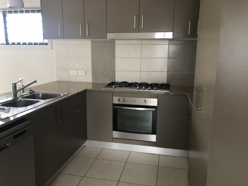 11 Barber Street, Springfield Lakes QLD 4300