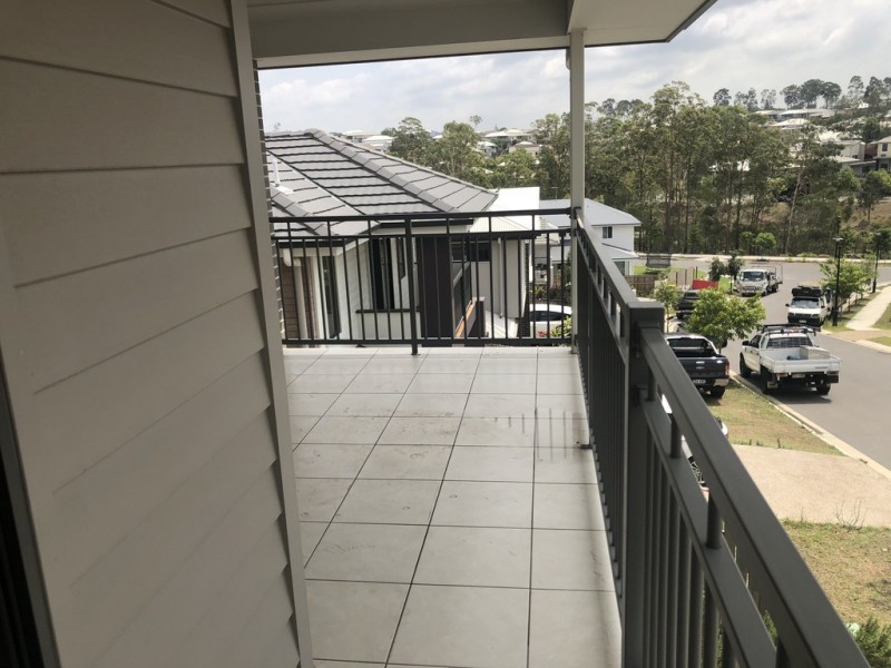 11 Barber Street, Springfield Lakes QLD 4300