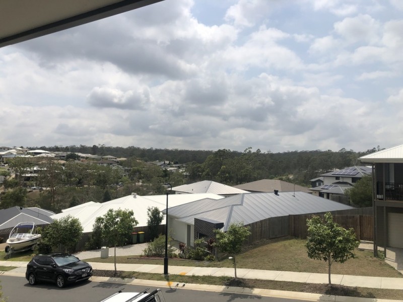 11 Barber Street, Springfield Lakes QLD 4300