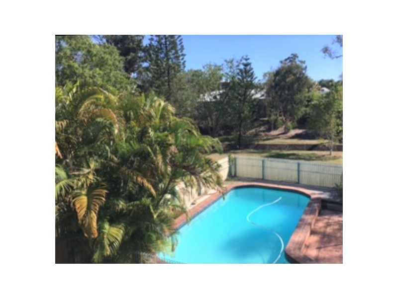 14 Joachim Street, Holland Park West QLD 4121