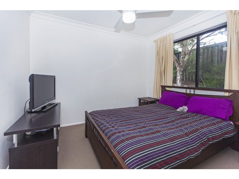 8 Bidford Street, Springfield QLD 4300