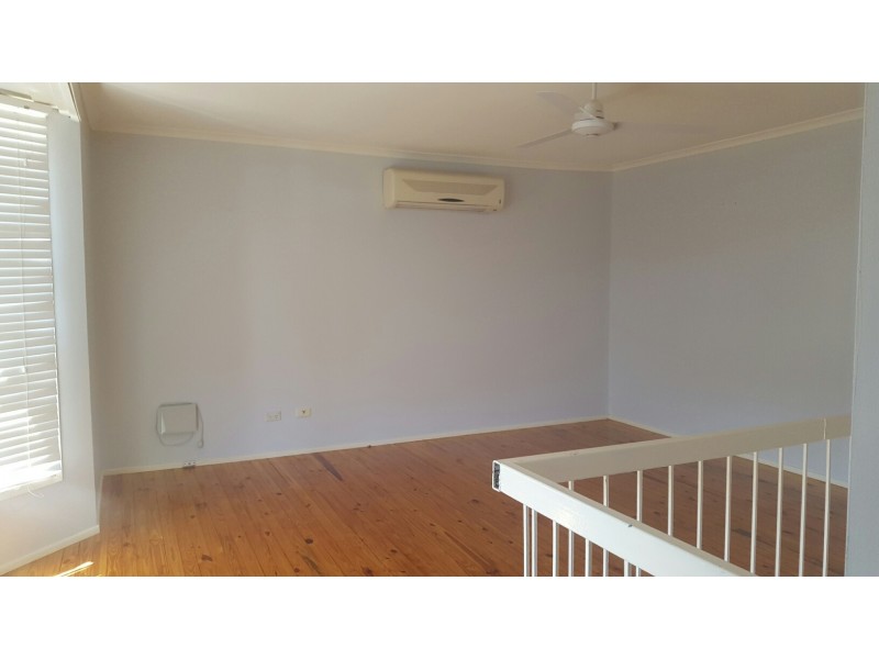 7 Birkenstock Court, Bellbird Park QLD 4300