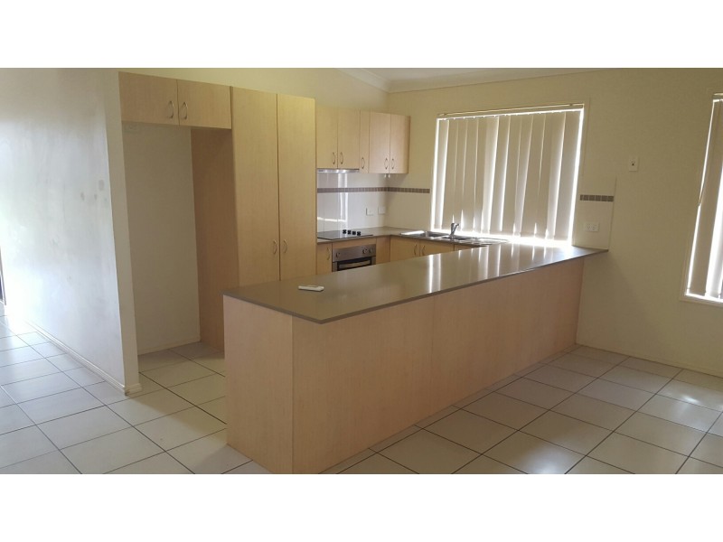 23 Pencarrow Crescent, Raceview QLD 4305