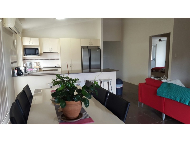 92 Westminster Crescent, Raceview QLD 4305