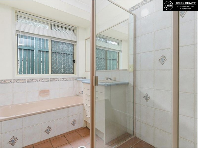 10 Whitmore Crescent, Goodna QLD 4300