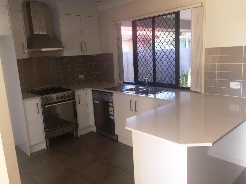 1/257 Colburn Avenue, Victoria Point QLD 4165