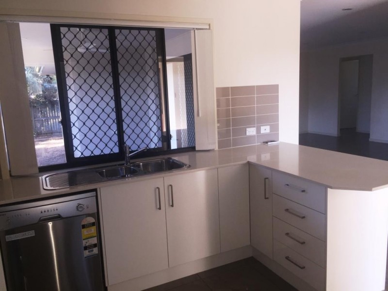 1/257 Colburn Avenue, Victoria Point QLD 4165