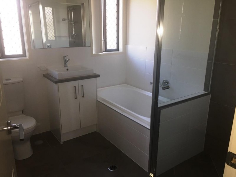 1/257 Colburn Avenue, Victoria Point QLD 4165