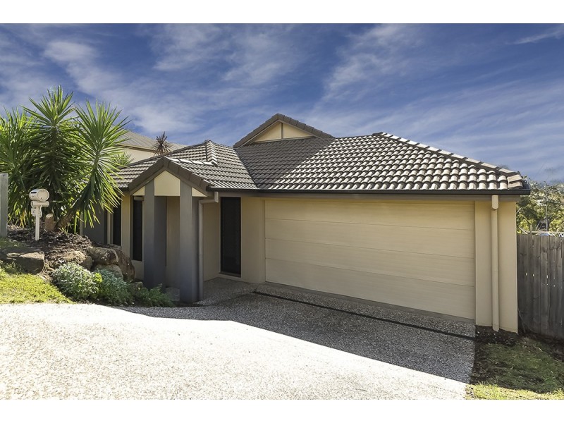 52 Lakes Entrance Drive, Springfield Lakes QLD 4300
