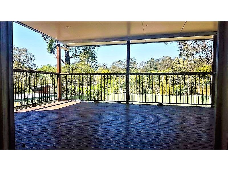 7 Birkenstock Court, Bellbird Park QLD 4300