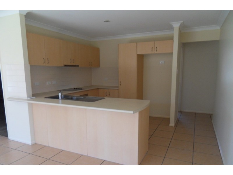 112 Anna Drive, Raceview QLD 4305