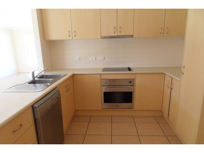 112 Anna Drive, Raceview QLD 4305