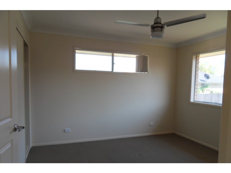 112 Anna Drive, Raceview QLD 4305