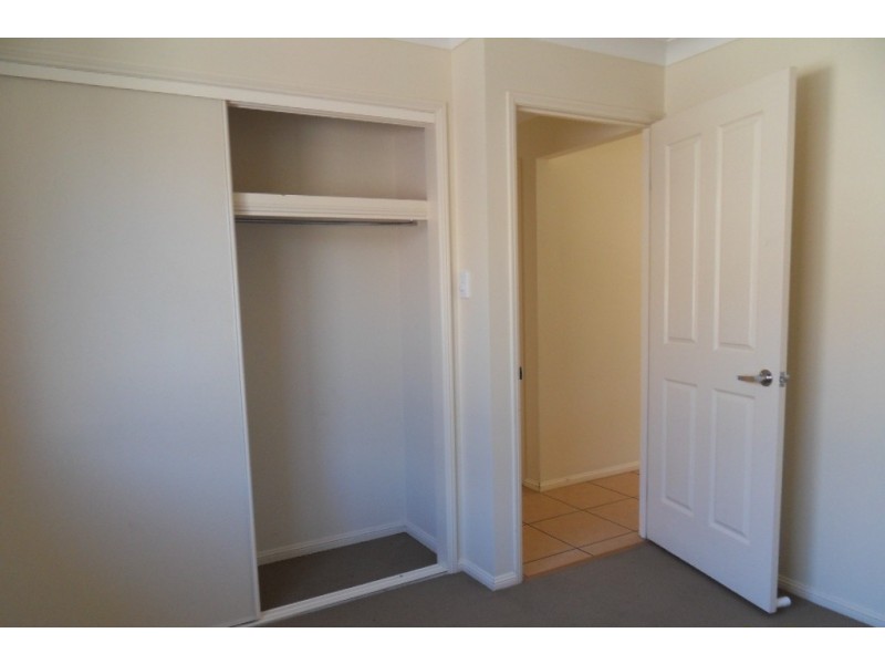 112 Anna Drive, Raceview QLD 4305