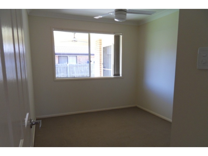 112 Anna Drive, Raceview QLD 4305