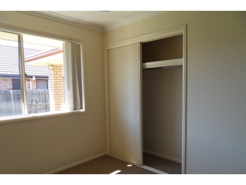 112 Anna Drive, Raceview QLD 4305