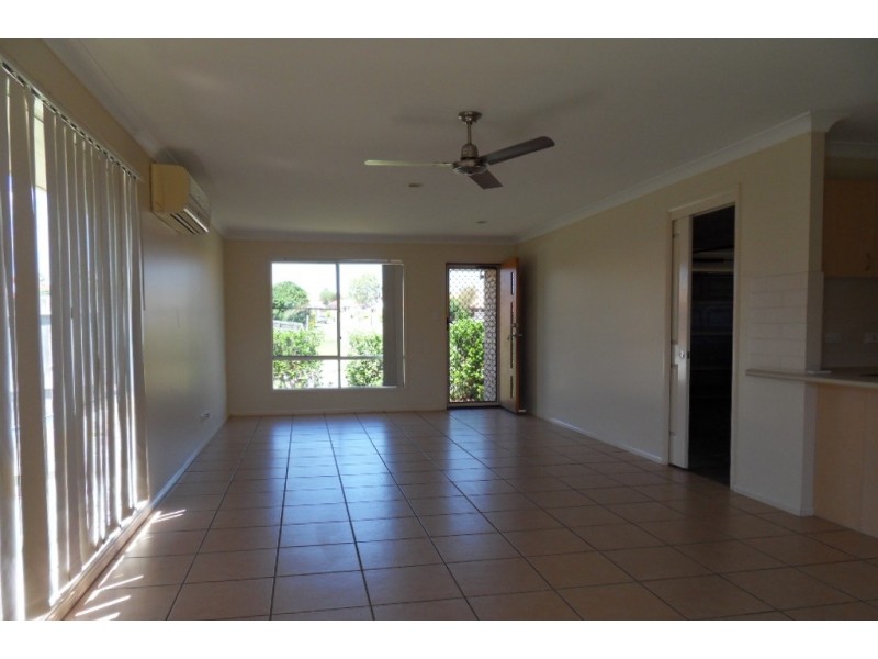 112 Anna Drive, Raceview QLD 4305