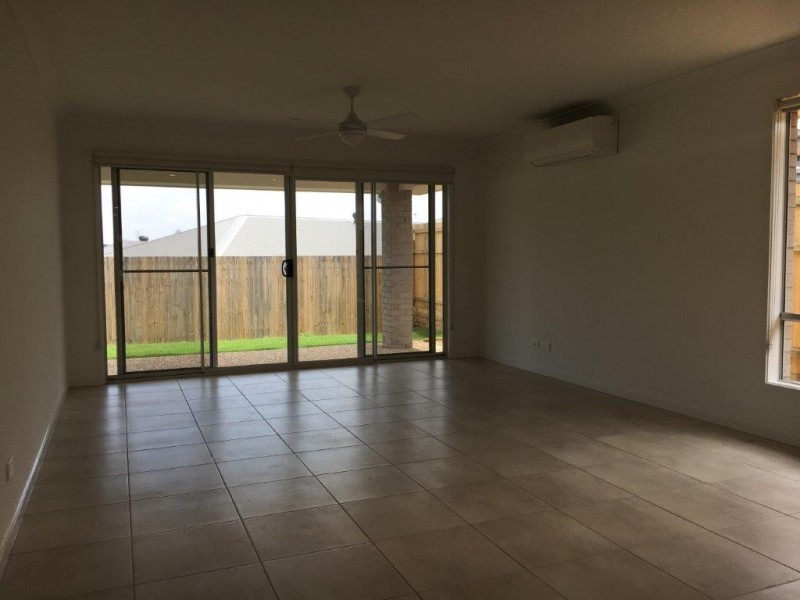 5 White Rock Drive, Redbank Plains QLD 4301