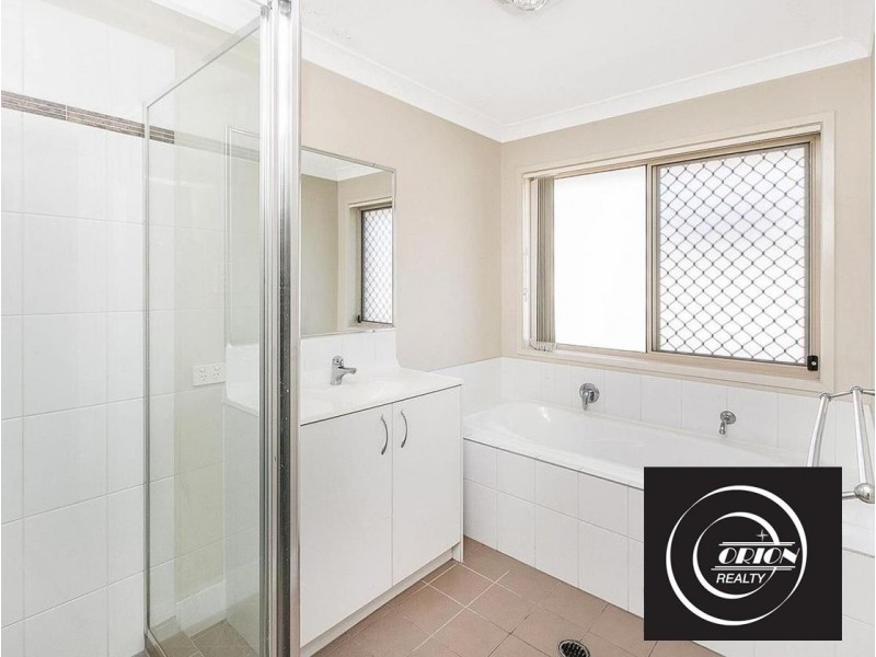 6 Serenity Court, Crestmead QLD 4132